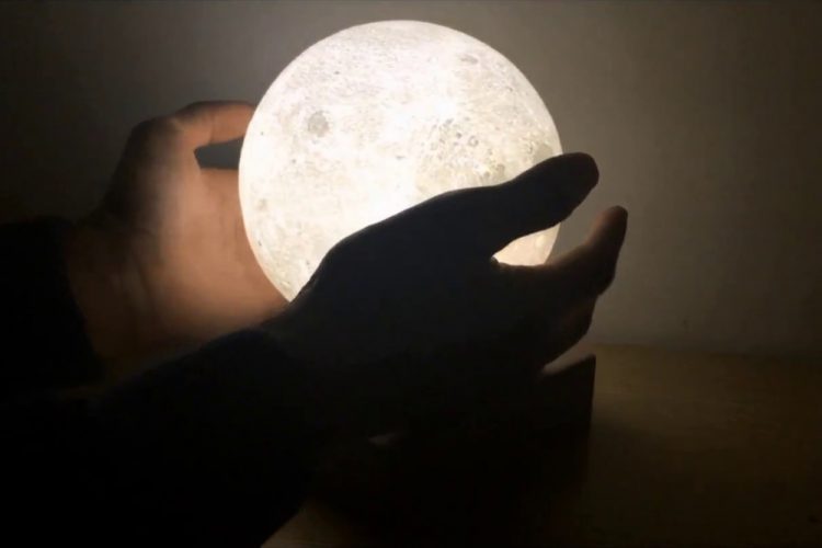 Wireless Charging Levitating Moon Light